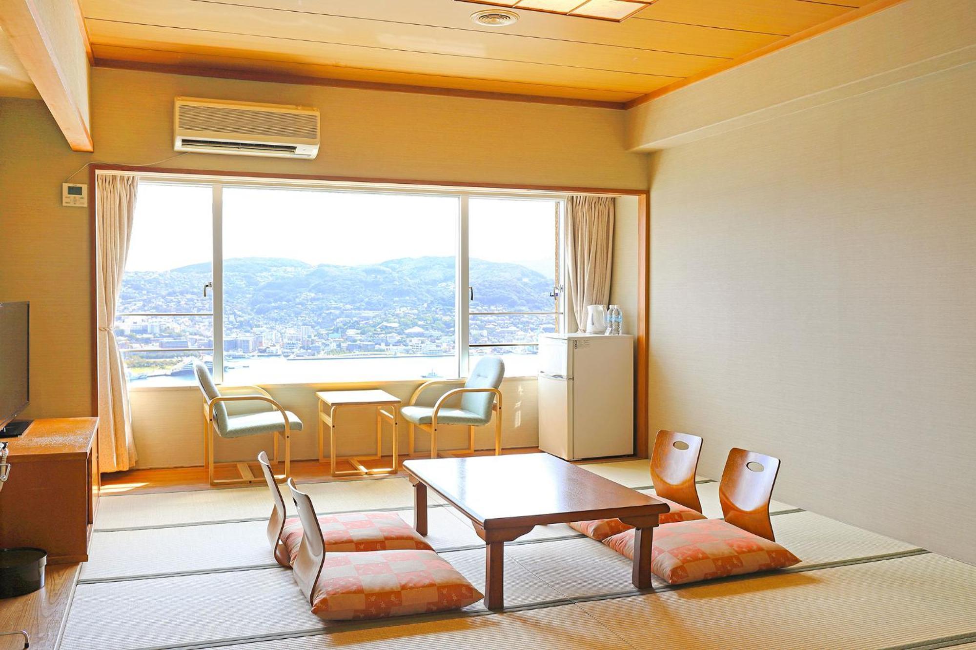 Ooedo Onsen Monogatari Seifu Ryokan 3*